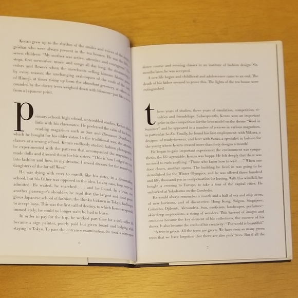 Assouline –  Kenzo Universe of Fashion  (1999) - Picture 4 of 14